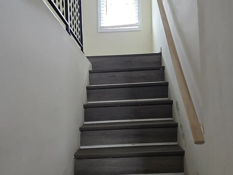 1717 Eastwood Ave — Photo 7