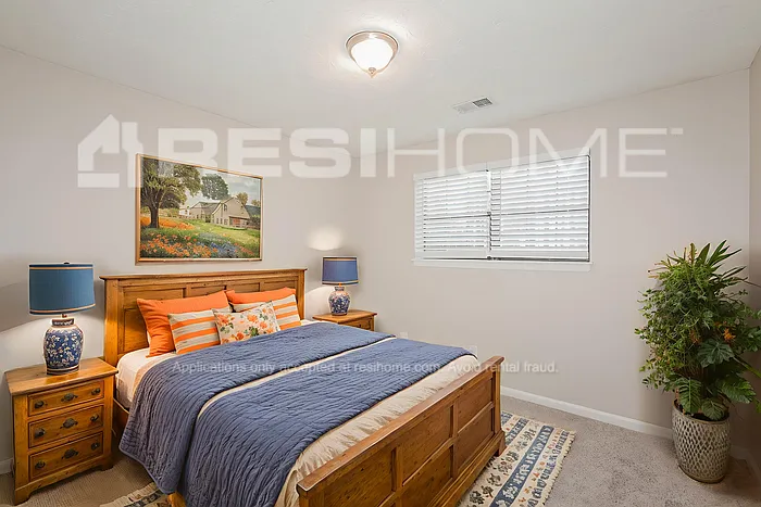 3943 Woodland Cir SE — Photo 7