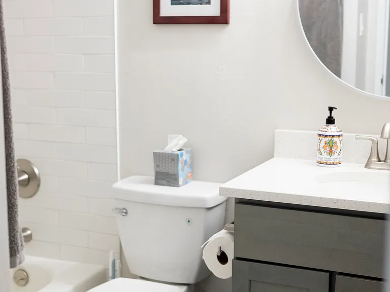 65 N Clarkson St #107 — Photo 9