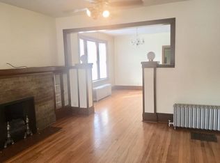 4056 W Barry Ave, Chicago, IL 60641
