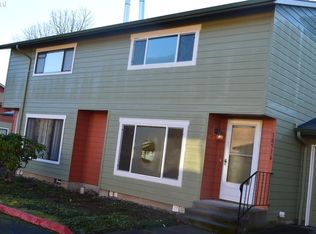 18516 NE Wasco St, Portland, OR 97230