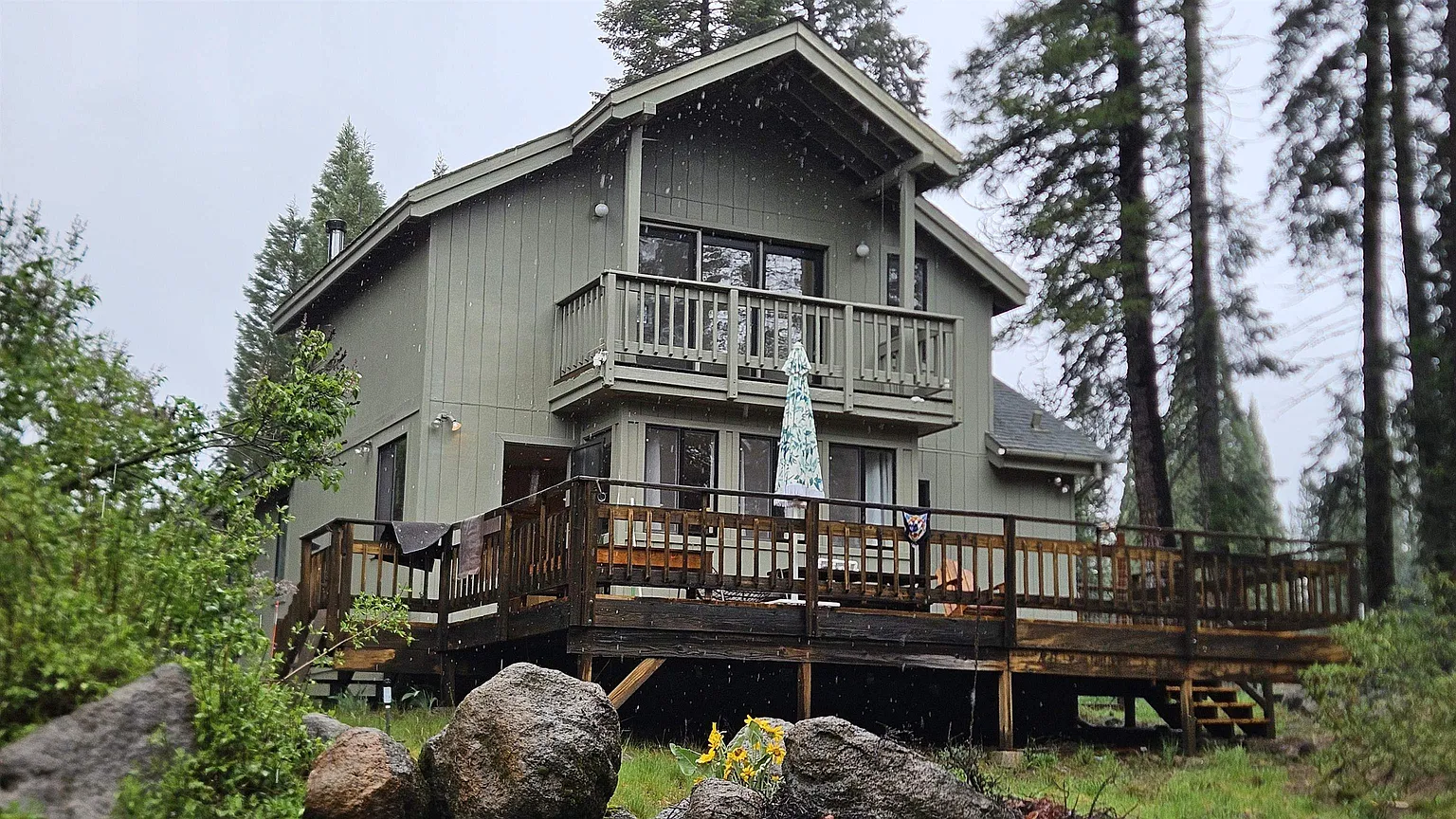 532 Shasta Pines Dr photo 1
