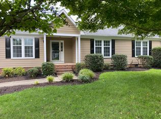 3200 High View Cir, Greensboro, NC 27410