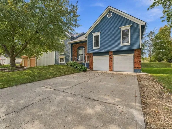 2804 N 103rd St, Kansas City, KS 66109