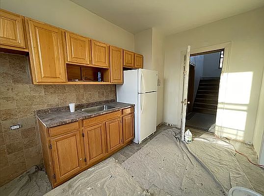2nd image of 6623 Fort Hamilton Pkwy #5D