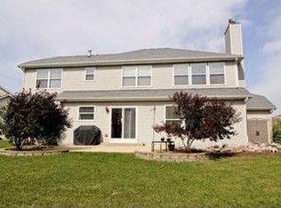 2695 Darfler Ct, Aurora, IL 60503