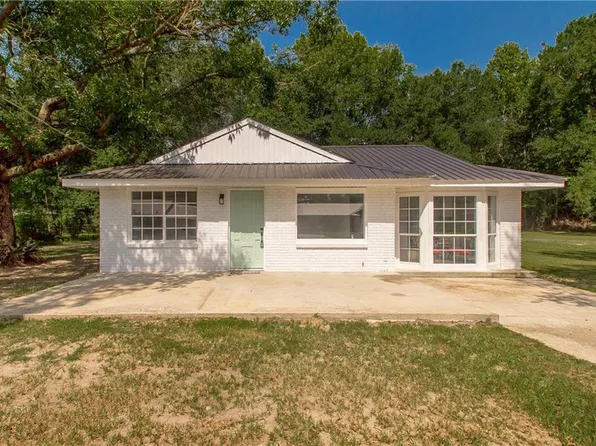 1311 Victoria St, Bogalusa, LA 70427
