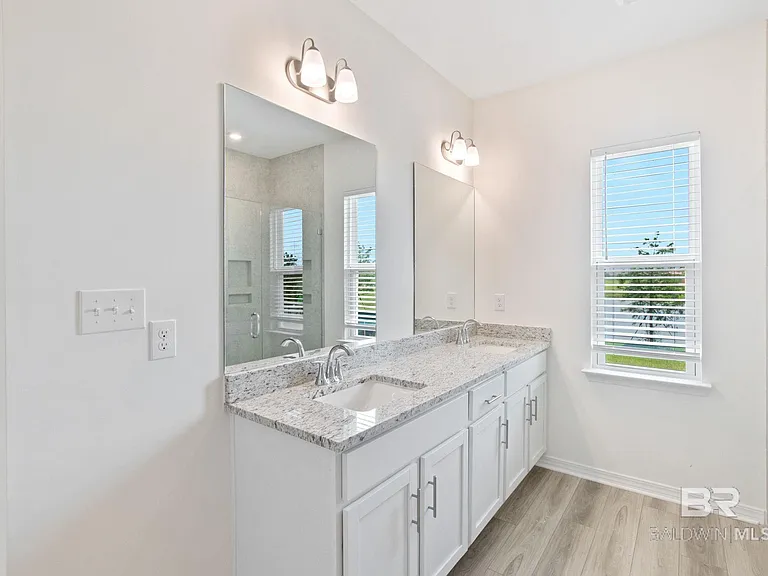 23828 Dominus Dr — Photo 37