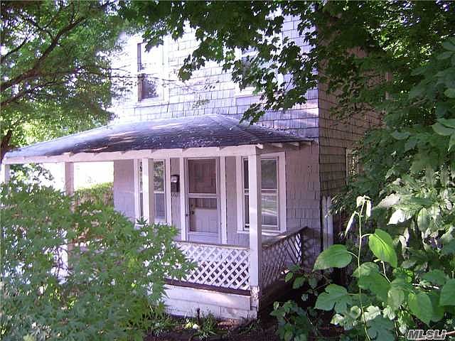 1st image of 15 Pine Dr