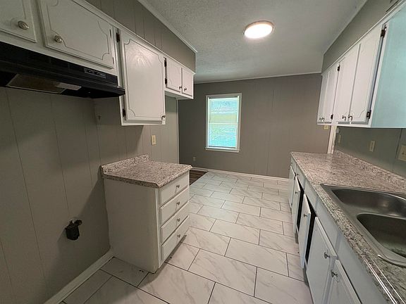 5th image of 4514 Boeingshire Dr
