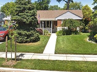 189 Charing Cross, Lynbrook, NY 11563