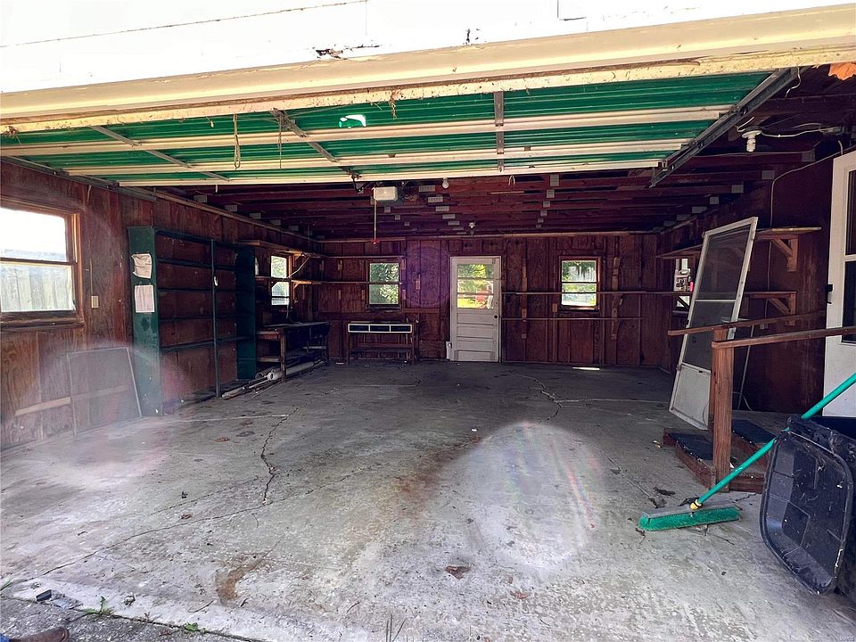 407 N Lafayette St, Shelbyville, MO 63469 Zillow