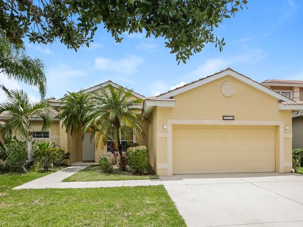 9513 Blue Stone Cir