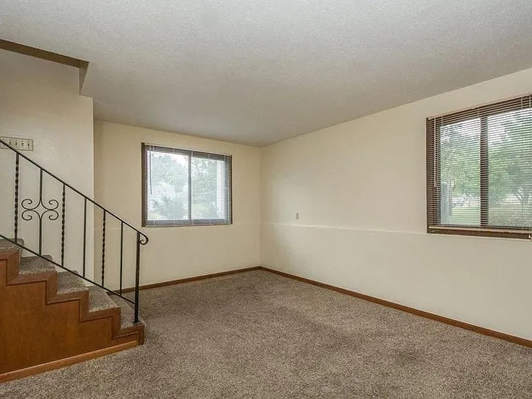LivingRoom2