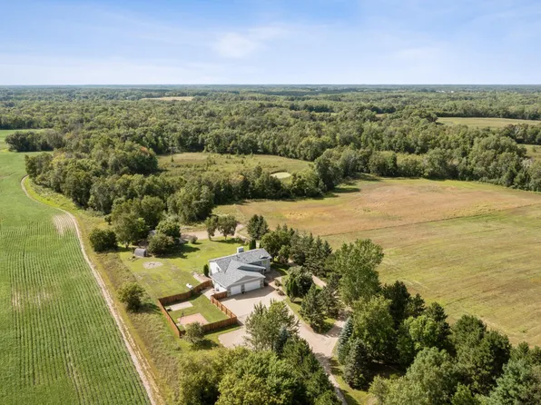 32904 Flamingo St NW, Cambridge, MN 55008