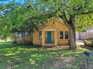 3200 Hiawatha Trl, Lake Worth, TX 76135