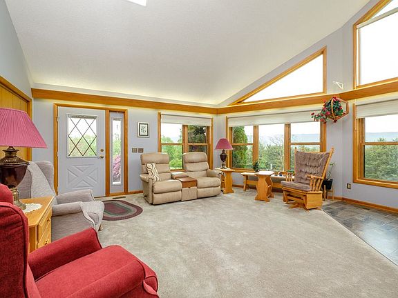 4th image of 10907 Cannon Hill Dr