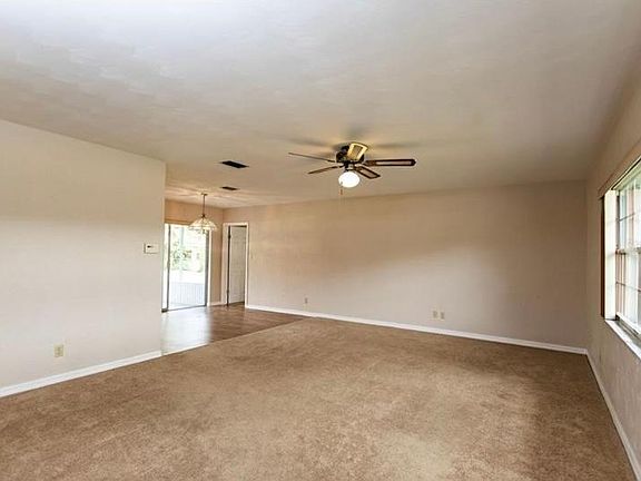 3rd image of 315 Oppitz Ln