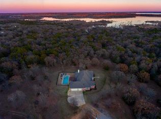 883 Bloomfield Rd, Valley View, TX 76272