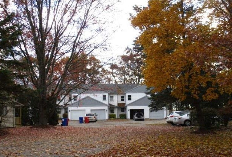 2nd image of 523 Porters Point Rd