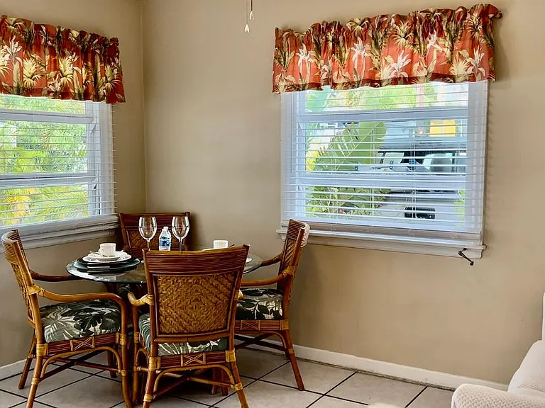 1761 Siesta Dr #3 — Photo 2