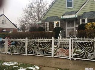 12112 Milburn St, Springfield Gardens, NY 11413