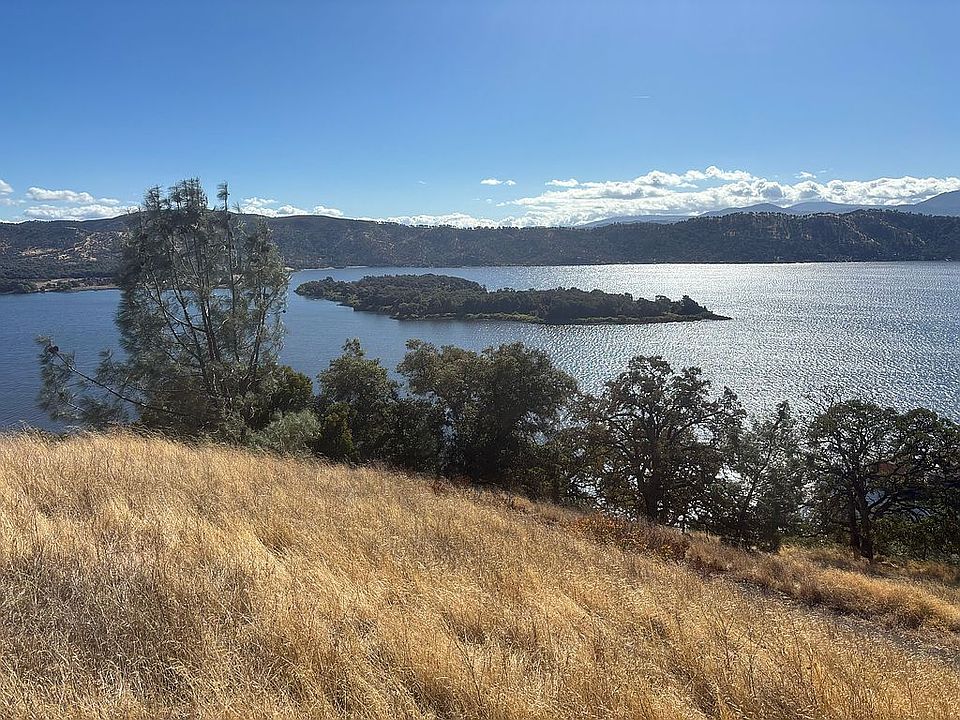 Views of Snake Island!