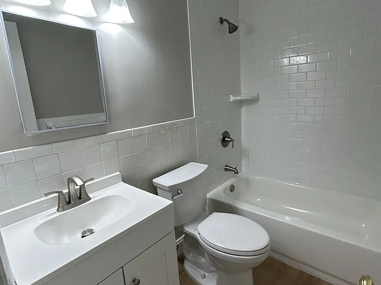118-122 E Moreland Ave #AVEB05 — Photo 1