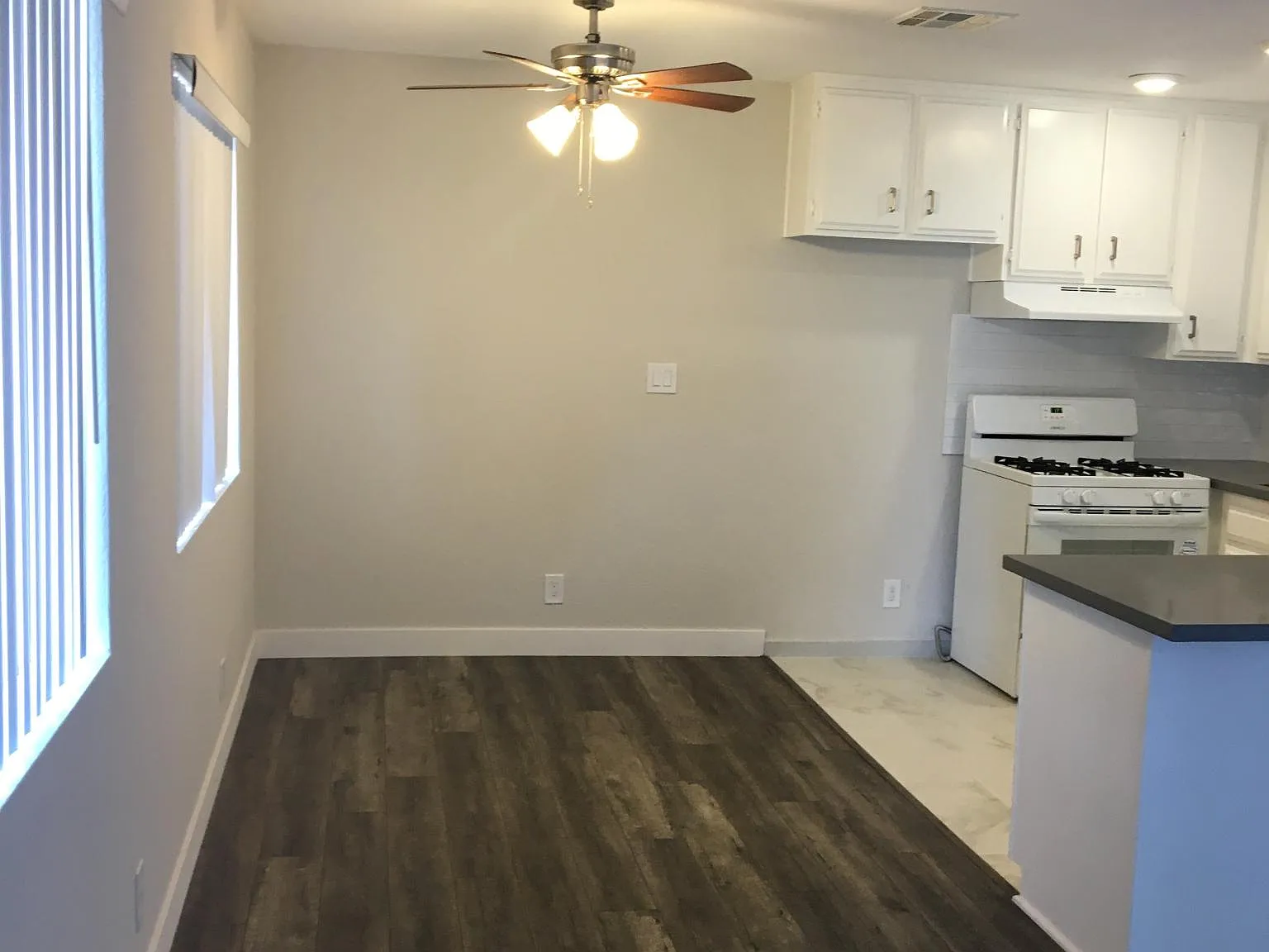 2 bed, 1000 sqft, $2,850 — Photo 3