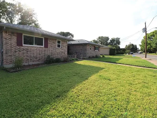 8315 Lullwater Dr, Dallas, TX 75218