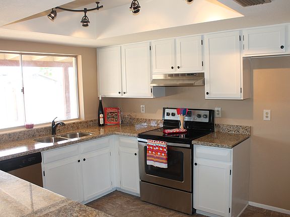 2nd image of 4821 W Desert Cove Ave