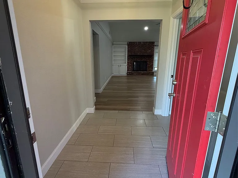 9814 E 37th Ct — Photo 18