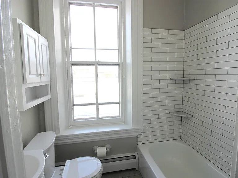344 Hodgson St #3 — Photo 13