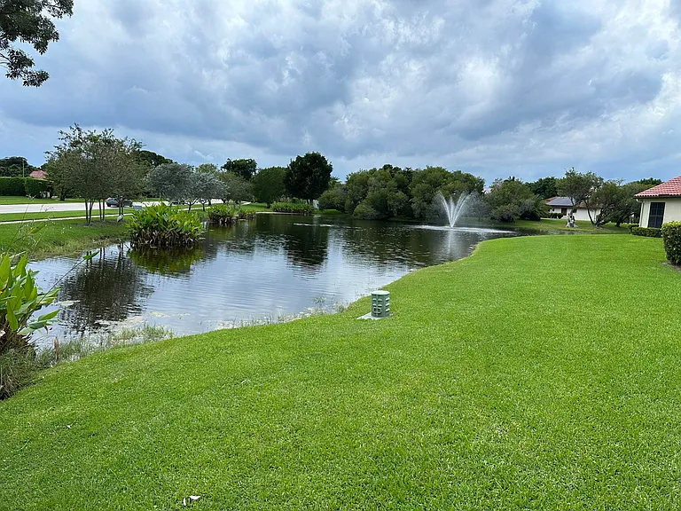 10300 Hidden Springs Ct — Photo 46