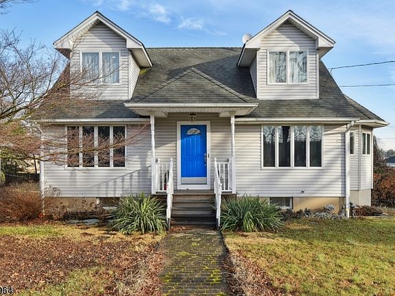 2nd image of 156 Mount Pleasant Ave
