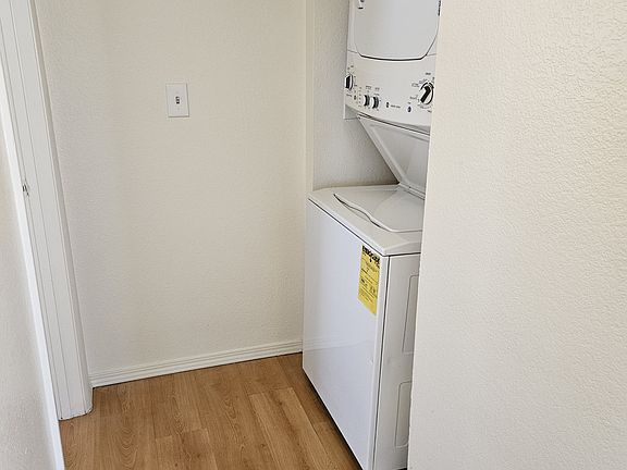 3rd image of 4713 Nara Vista Way Unit 203