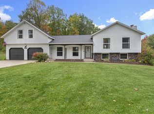 W5296 Number 13 Rd, Wallace, MI 49893