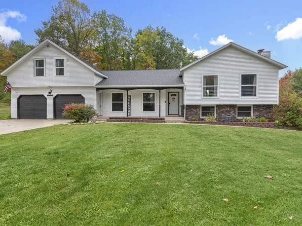 W5296 Number 13 Rd, Wallace, MI 49893