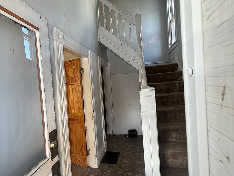 1st image of 708 Iowa Ave