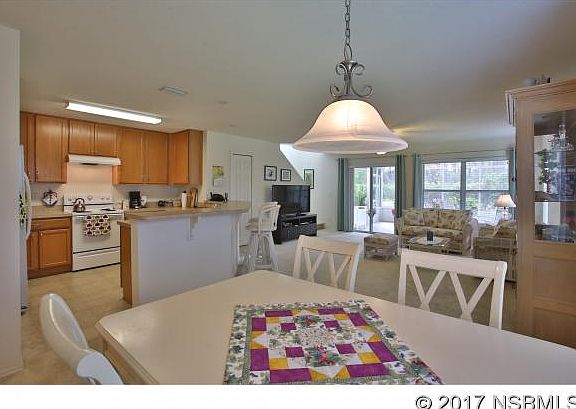 2nd image of 2690 Carthage Dr