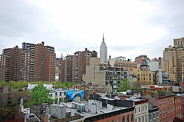 Sold by Bank Neary | media 16