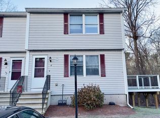 101 Donohue Rd Unit 19, Dracut, MA 01826