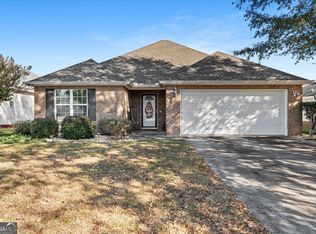 125 Amber Dr, Byron, GA 31008