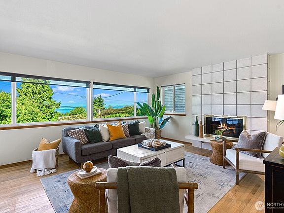 5th image of 6531 37th Avenue SW