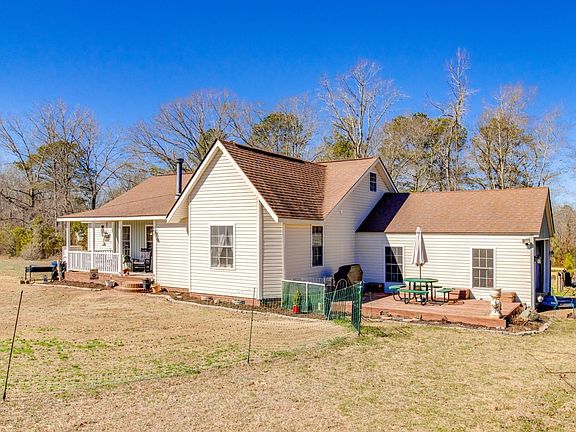 3rd image of 1080 Fox Young Rd