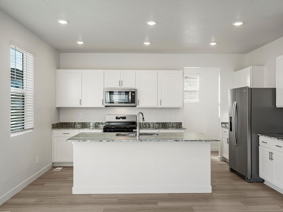 SLC_Residence-5_ 4251_Kitchen_B_3139-W-3450-S-St-West-Haven-UT.jpg