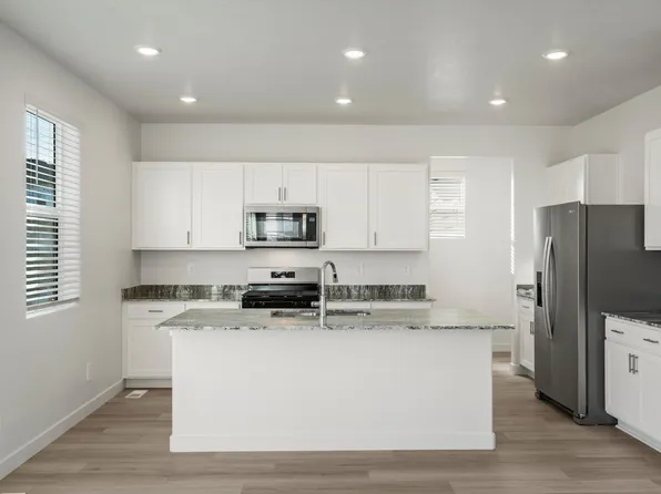 892 N 260 E, Santaquin, UT 84655