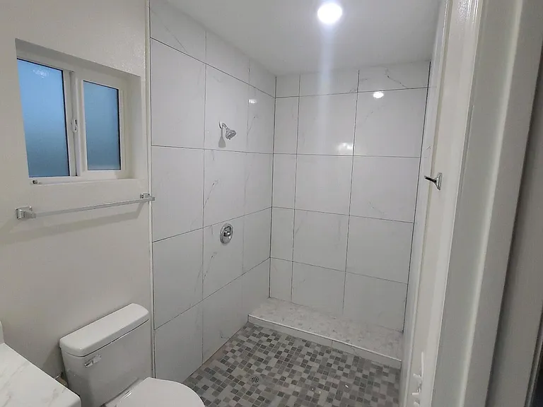 225 Antone St #B — Photo 5