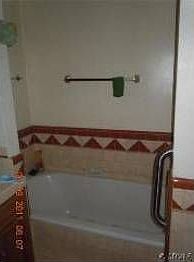 1st image of 1738 W 67th St