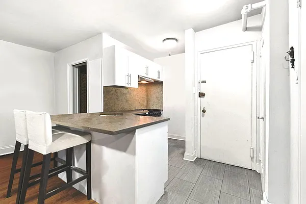 Rented by Citi Habitats | media 11